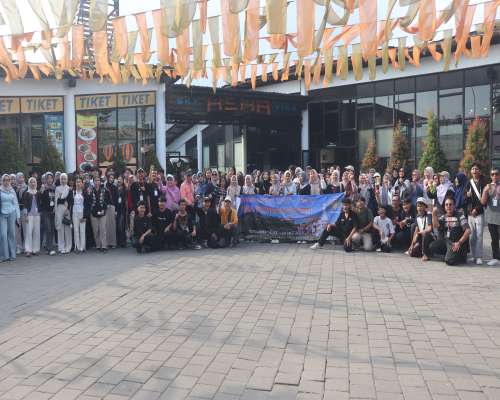 Dokumentasi Kegiatan Wisata Edukasi ke HeHa Sky View SMK & S