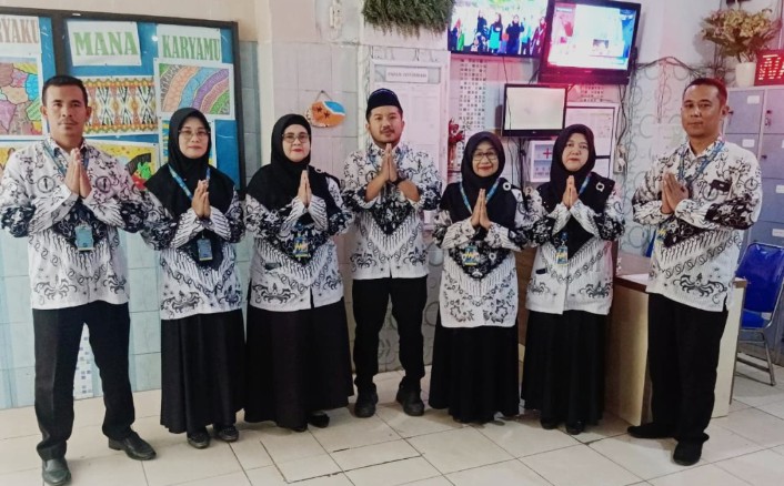 Pembagian Rapor ASAT II Kelas VII dan VIII SMP Era Pembangunan III