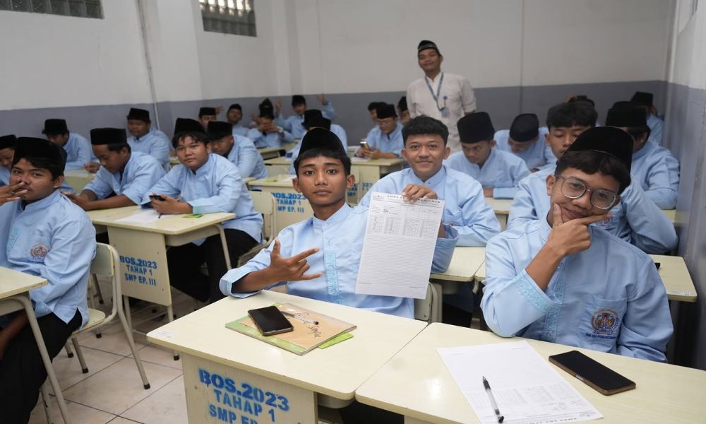 PELAKSANAAN UJIAN ATS GANJIL SMK ERA PEMBANGUNAN - Foto 2